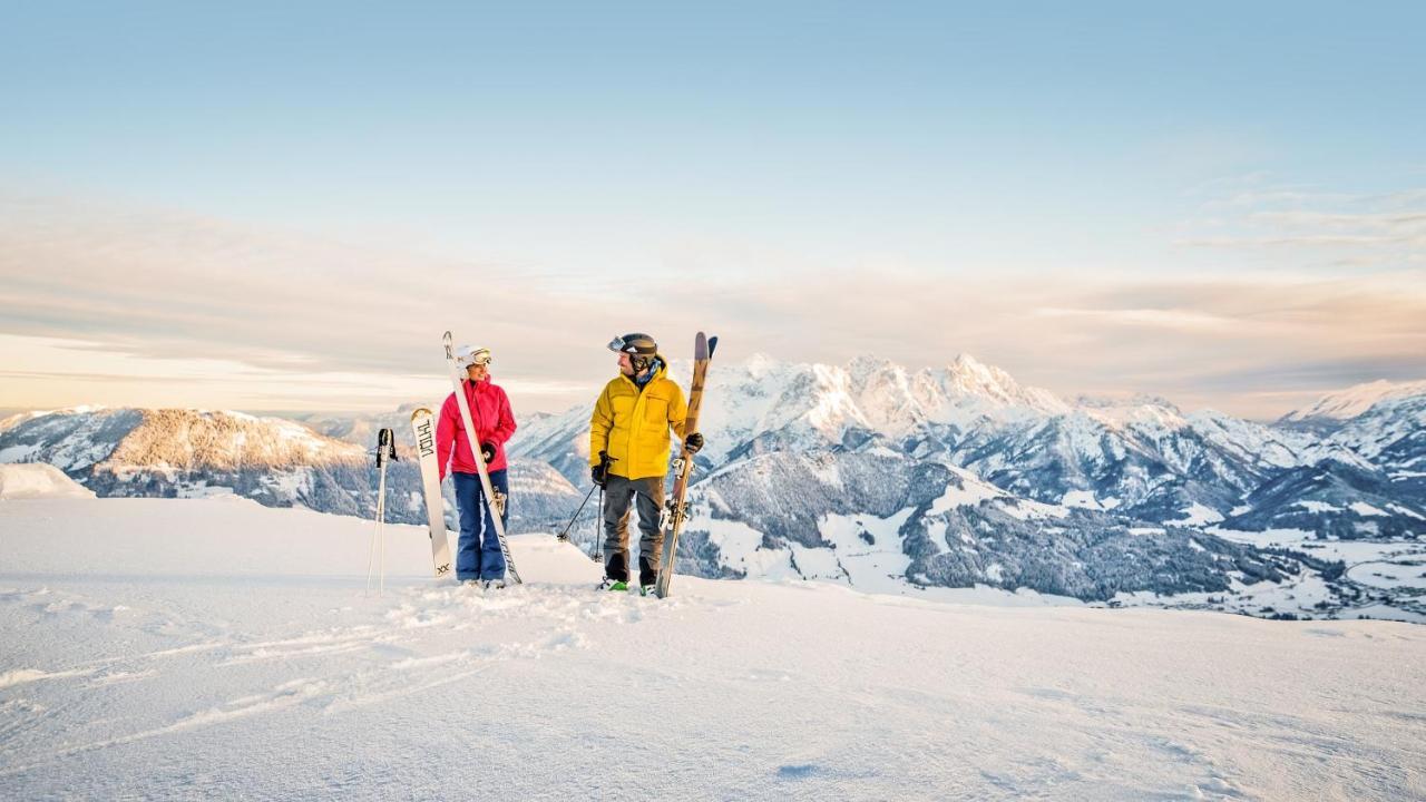 Hotel Crystal - Kitzhorn Suites Санкт-Йоганн Экстерьер фото